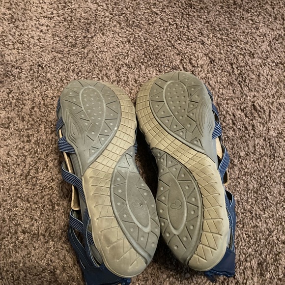 Baretraps Sandals - Picture 4 of 5